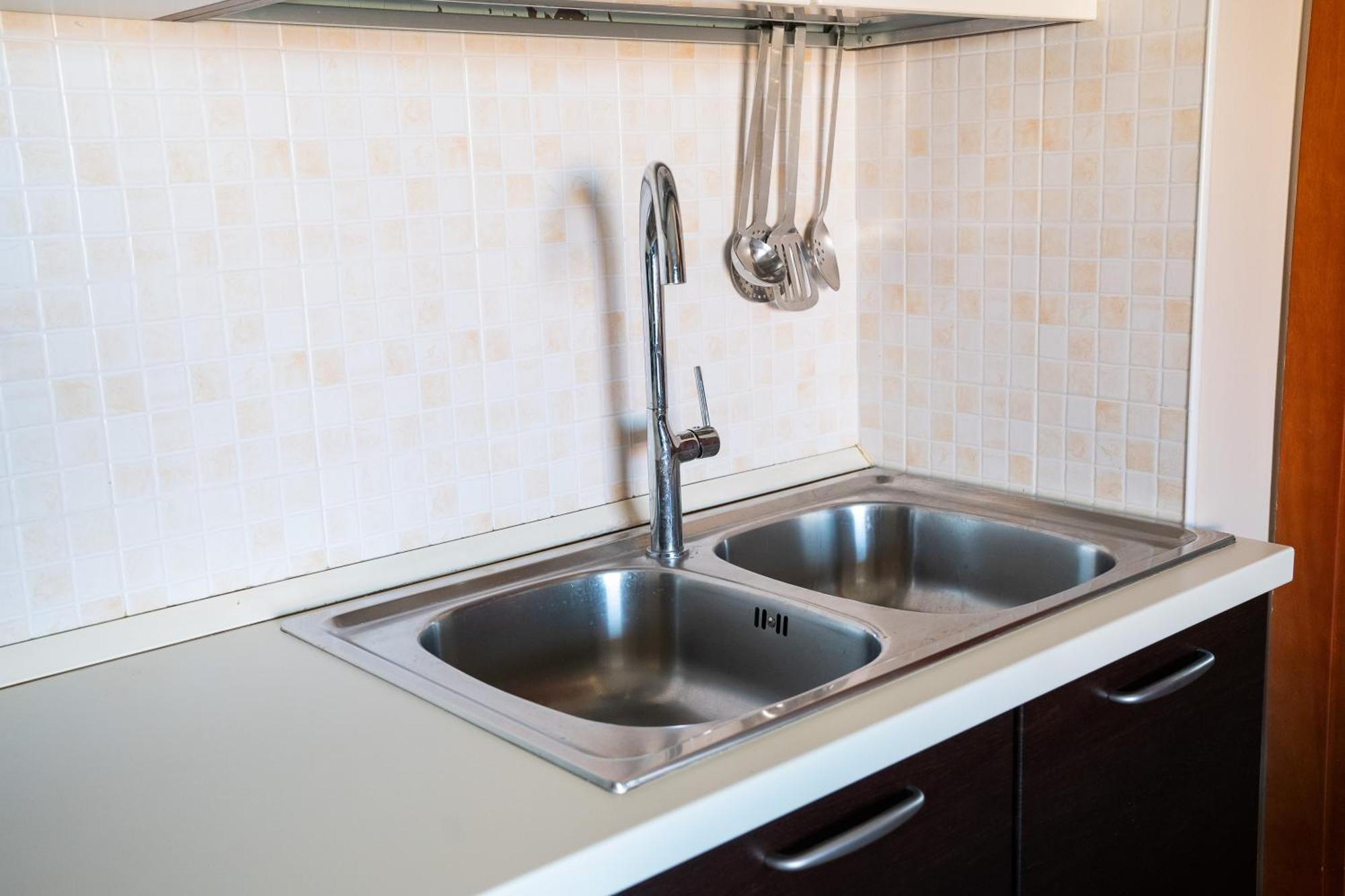 Апартаменти Residenza Piccolo Eden Боза-Марина Екстер'єр фото